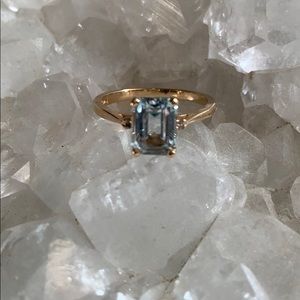 14k aquamarine Ring